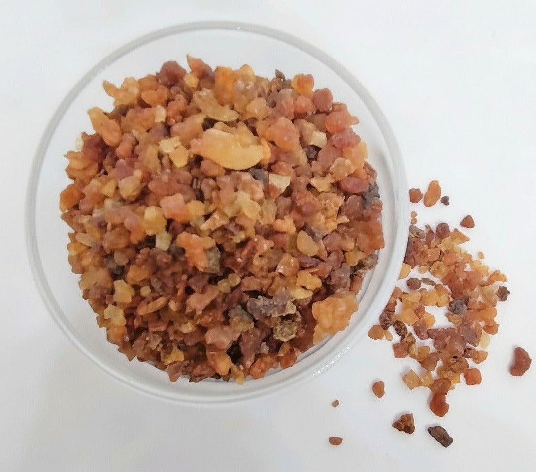 Mirra Naturale di Alta Qualità - (Commiphora myrrha) Incenso Profumato per Meditazione e Benessere